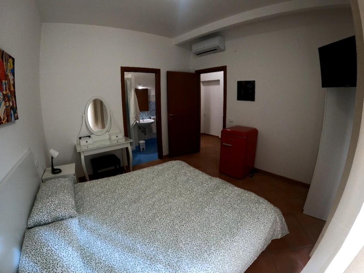 Al Bastione Della Pace Apartment Palermo Room photo
